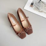 ⁦باليرينا كلاسيكية بكعب مخفي 5 سم⁩ - الصورة ⁦2⁩